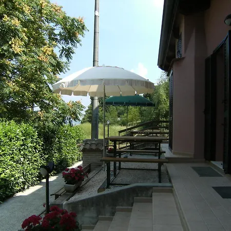 Casa di campagna Angelo Blù Urbania